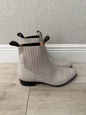 Tom Ford Light Gray Croc-Embossed Chelsea  Boots men 11.5